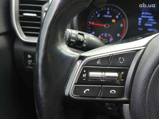 Киа Sportage, объемом двигателя 1.6 л и пробегом 166 тыс. км за 16300 $, фото 22 на Automoto.ua