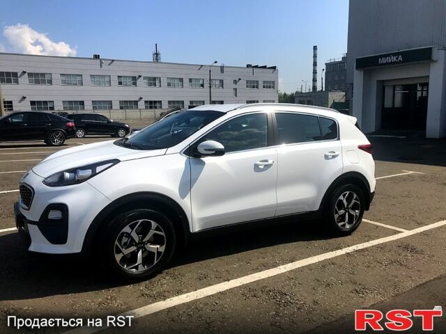 Киа Sportage, объемом двигателя 1.6 л и пробегом 110 тыс. км за 17700 $, фото 1 на Automoto.ua