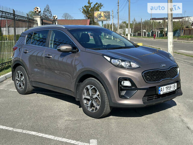 Киа Sportage, объемом двигателя 1.59 л и пробегом 111 тыс. км за 18799 $, фото 2 на Automoto.ua