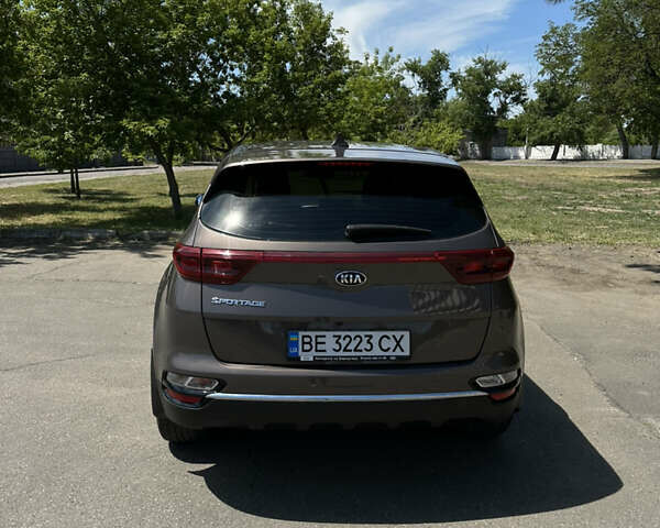 Кіа Sportage, об'ємом двигуна 1.6 л та пробігом 45 тис. км за 18800 $, фото 9 на Automoto.ua