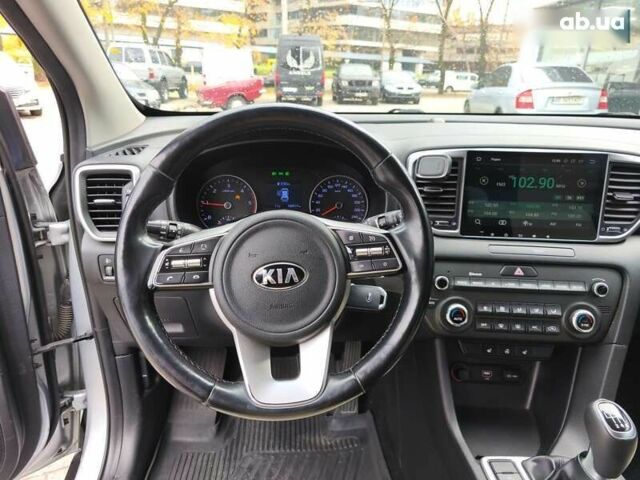 Киа Sportage, объемом двигателя 1.6 л и пробегом 166 тыс. км за 16300 $, фото 16 на Automoto.ua