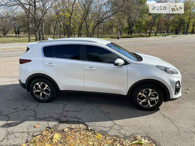 Кіа Sportage, об'ємом двигуна 1.6 л та пробігом 140 тис. км за 21777 $, фото 9 на Automoto.ua