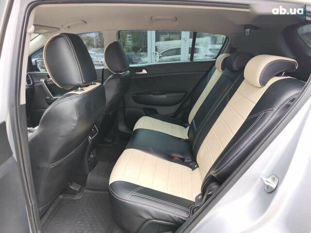Киа Sportage, объемом двигателя 1.6 л и пробегом 166 тыс. км за 16300 $, фото 11 на Automoto.ua