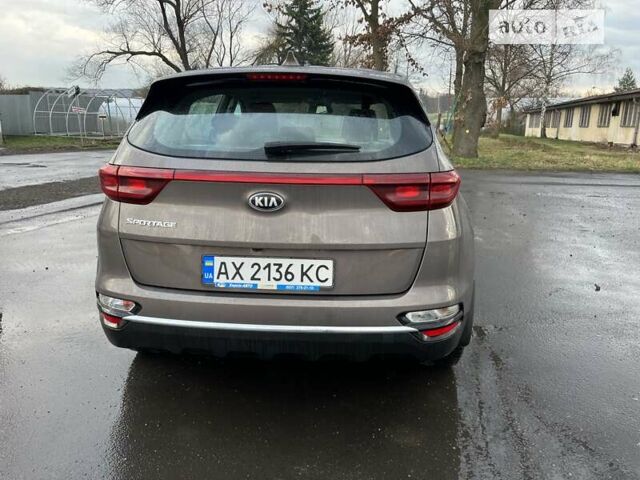 Кіа Sportage, об'ємом двигуна 1.59 л та пробігом 79 тис. км за 18500 $, фото 6 на Automoto.ua