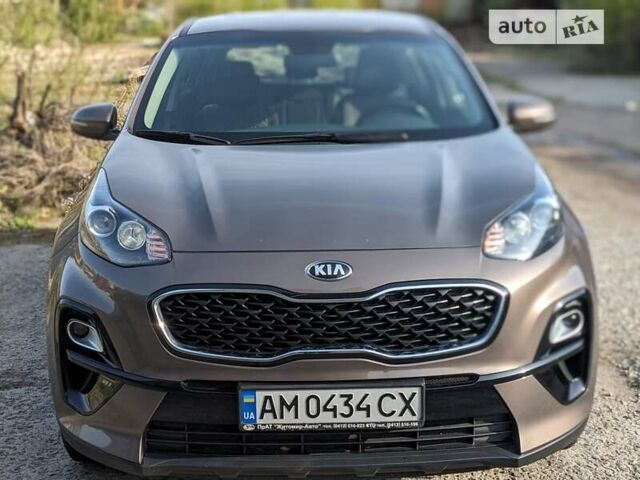 Кіа Sportage, об'ємом двигуна 1.59 л та пробігом 81 тис. км за 17800 $, фото 4 на Automoto.ua