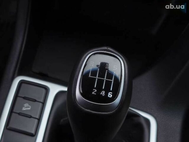 Киа Sportage, объемом двигателя 1.6 л и пробегом 166 тыс. км за 16300 $, фото 19 на Automoto.ua