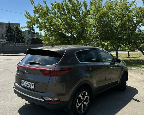 Кіа Sportage, об'ємом двигуна 1.6 л та пробігом 45 тис. км за 18800 $, фото 10 на Automoto.ua