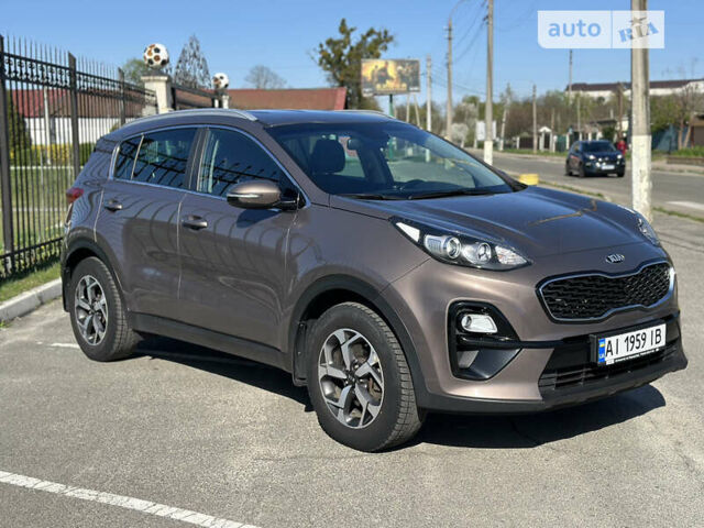 Киа Sportage, объемом двигателя 1.59 л и пробегом 111 тыс. км за 18799 $, фото 3 на Automoto.ua