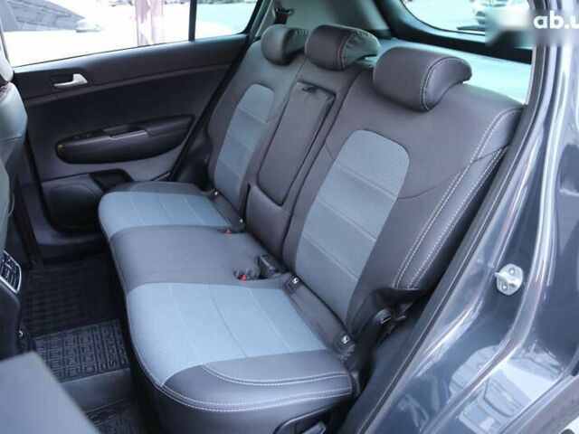 Киа Sportage, объемом двигателя 1.6 л и пробегом 90 тыс. км за 19900 $, фото 9 на Automoto.ua