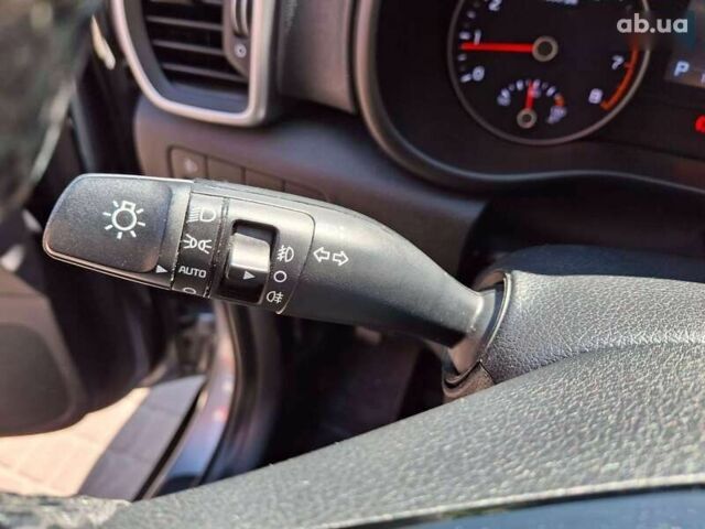 Кіа Sportage, об'ємом двигуна 1.6 л та пробігом 108 тис. км за 19200 $, фото 22 на Automoto.ua