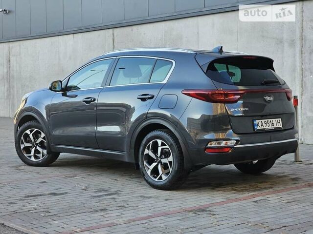 Киа Sportage, объемом двигателя 1.59 л и пробегом 100 тыс. км за 18700 $, фото 2 на Automoto.ua