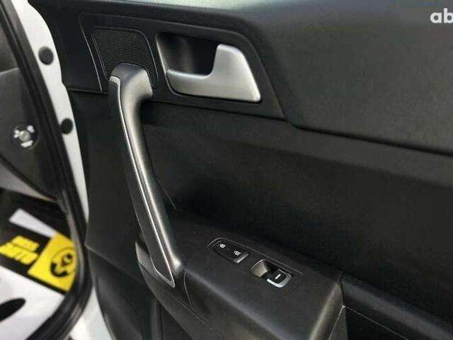 Киа Sportage, объемом двигателя 1.6 л и пробегом 127 тыс. км за 20500 $, фото 24 на Automoto.ua