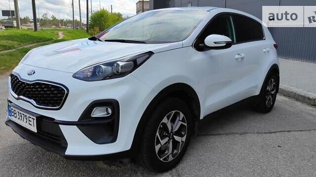 Кіа Sportage, об'ємом двигуна 1.59 л та пробігом 48 тис. км за 19500 $, фото 19 на Automoto.ua