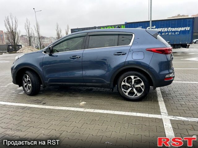 Кіа Sportage, об'ємом двигуна 1.6 л та пробігом 45 тис. км за 18600 $, фото 8 на Automoto.ua