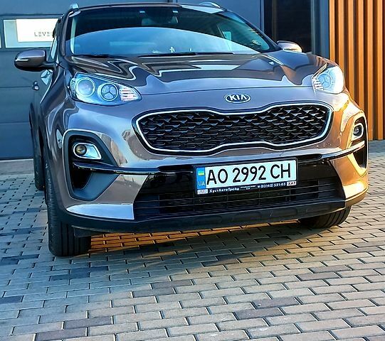 Киа Sportage, объемом двигателя 1.6 л и пробегом 39 тыс. км за 19200 $, фото 1 на Automoto.ua