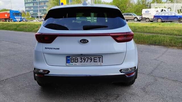 Киа Sportage, объемом двигателя 1.59 л и пробегом 48 тыс. км за 19500 $, фото 5 на Automoto.ua