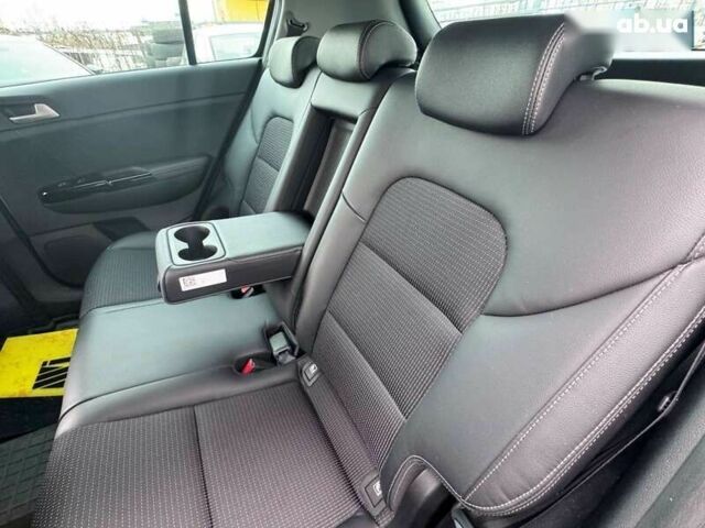 Киа Sportage, объемом двигателя 2 л и пробегом 57 тыс. км за 25900 $, фото 12 на Automoto.ua
