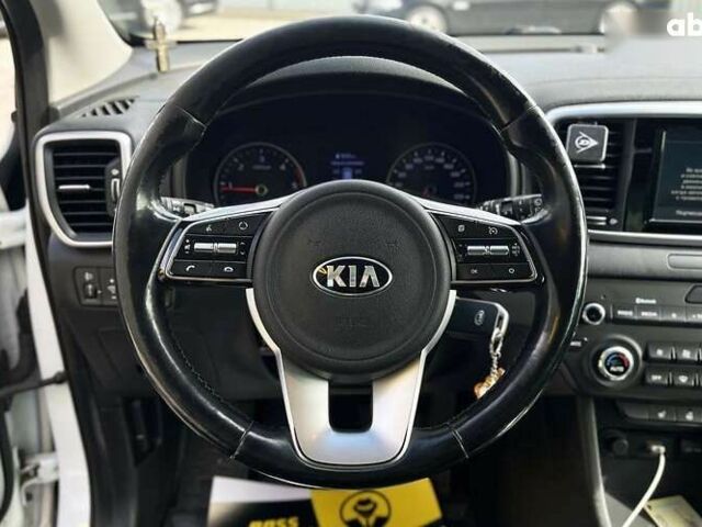 Киа Sportage, объемом двигателя 1.6 л и пробегом 127 тыс. км за 20500 $, фото 12 на Automoto.ua
