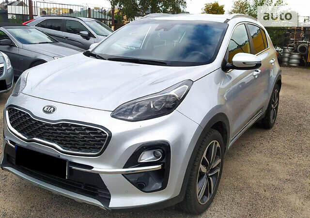 Киа Sportage, объемом двигателя 1.59 л и пробегом 46 тыс. км за 17800 $, фото 2 на Automoto.ua