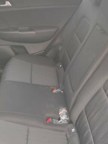 Киа Sportage, объемом двигателя 1.59 л и пробегом 3 тыс. км за 19000 $, фото 8 на Automoto.ua