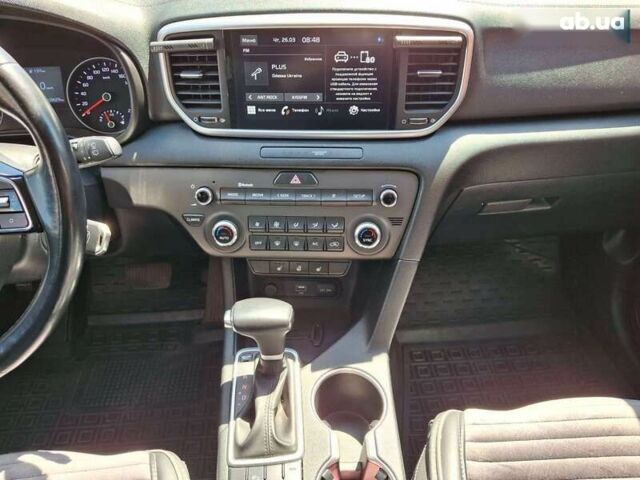 Кіа Sportage, об'ємом двигуна 1.6 л та пробігом 108 тис. км за 19200 $, фото 17 на Automoto.ua