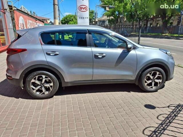 Кіа Sportage, об'ємом двигуна 1.6 л та пробігом 108 тис. км за 19200 $, фото 5 на Automoto.ua