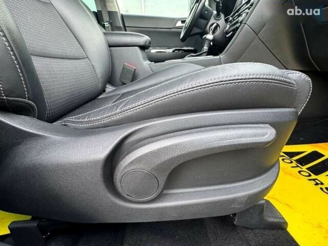 Киа Sportage, объемом двигателя 2 л и пробегом 57 тыс. км за 25900 $, фото 15 на Automoto.ua