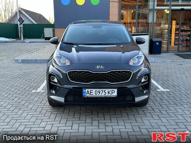 Киа Sportage, объемом двигателя 1.6 л и пробегом 50 тыс. км за 18800 $, фото 1 на Automoto.ua