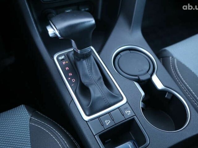 Киа Sportage, объемом двигателя 1.6 л и пробегом 90 тыс. км за 19900 $, фото 20 на Automoto.ua