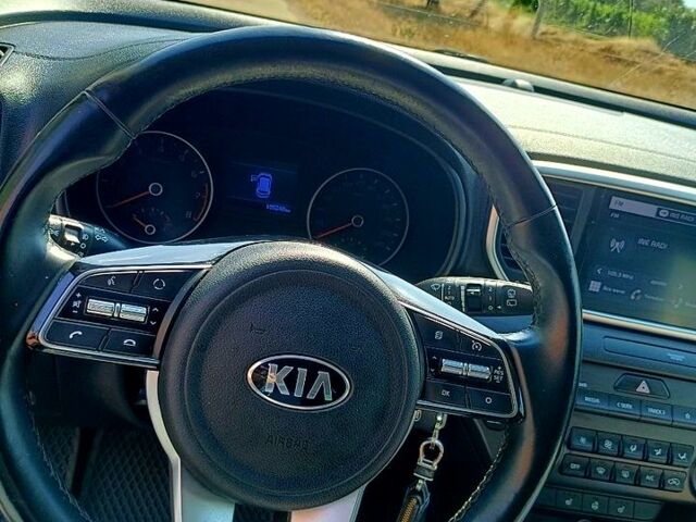 Кіа Sportage, об'ємом двигуна 1.6 л та пробігом 105 тис. км за 20000 $, фото 3 на Automoto.ua