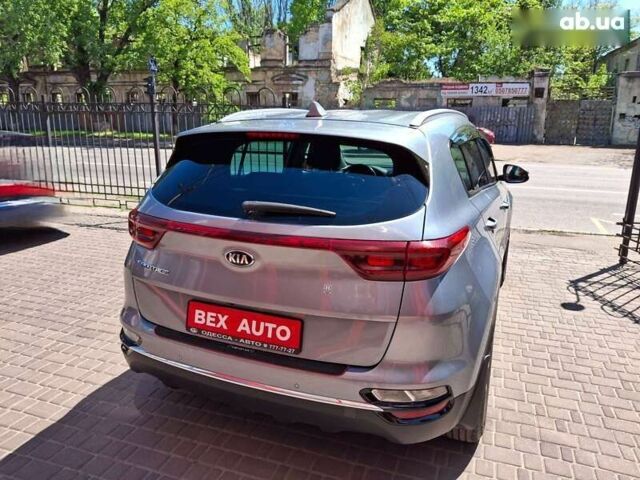 Кіа Sportage, об'ємом двигуна 1.6 л та пробігом 108 тис. км за 19200 $, фото 4 на Automoto.ua
