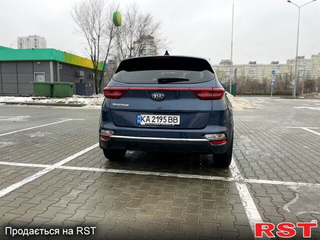 Кіа Sportage, об'ємом двигуна 1.6 л та пробігом 45 тис. км за 18600 $, фото 3 на Automoto.ua