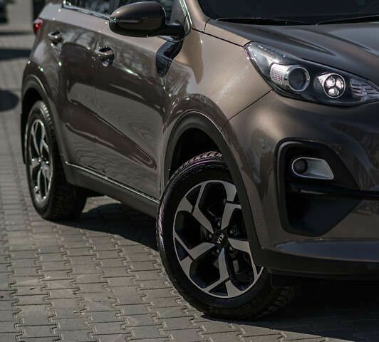 Киа Sportage, объемом двигателя 1.6 л и пробегом 54 тыс. км за 20900 $, фото 10 на Automoto.ua