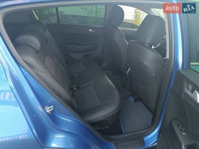 Киа Sportage, объемом двигателя 1.59 л и пробегом 127 тыс. км за 16400 $, фото 10 на Automoto.ua
