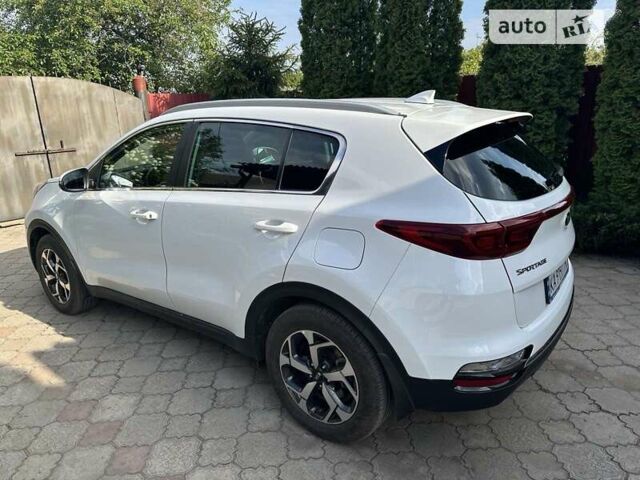 Киа Sportage, объемом двигателя 1.59 л и пробегом 26 тыс. км за 21500 $, фото 4 на Automoto.ua