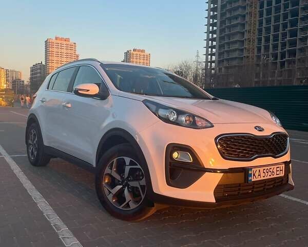 Кіа Sportage, об'ємом двигуна 1.59 л та пробігом 27 тис. км за 20700 $, фото 1 на Automoto.ua