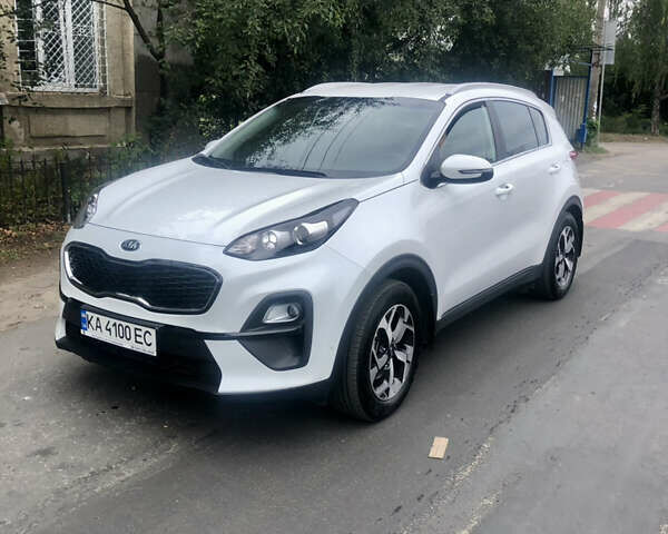 Киа Sportage, объемом двигателя 1.6 л и пробегом 42 тыс. км за 20500 $, фото 1 на Automoto.ua