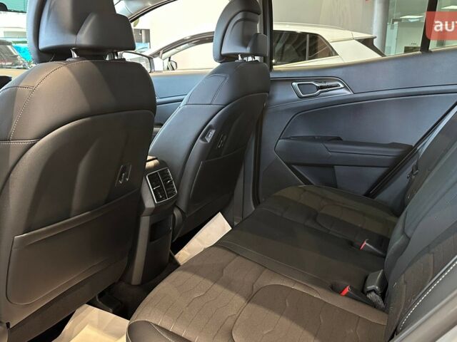 Кіа Sportage, об'ємом двигуна 1.6 л та пробігом 0 тис. км за 32869 $, фото 16 на Automoto.ua