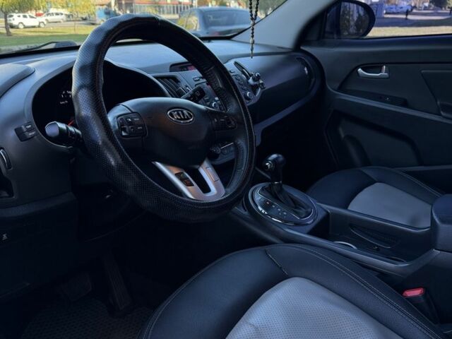 Серый Киа Sportage, объемом двигателя 2 л и пробегом 149 тыс. км за 11300 $, фото 12 на Automoto.ua
