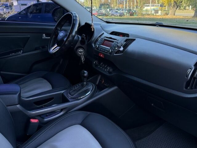 Серый Киа Sportage, объемом двигателя 2 л и пробегом 149 тыс. км за 11300 $, фото 10 на Automoto.ua