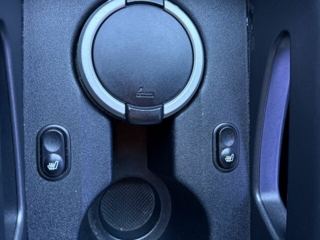 Серый Киа Sportage, объемом двигателя 2 л и пробегом 149 тыс. км за 11300 $, фото 14 на Automoto.ua