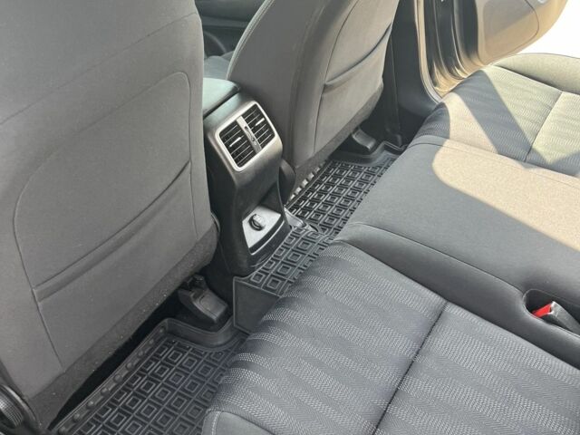 Киа Sportage 2021 в Киеве на Automoto.ua Серый Киа Sportage, объемом двигателя 1.6 л и пробегом 82 тыс. км за 16000 $, фото 6 на Automoto.ua