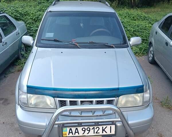 Серый Киа Sportage, объемом двигателя 2 л и пробегом 277 тыс. км за 3300 $, фото 1 на Automoto.ua