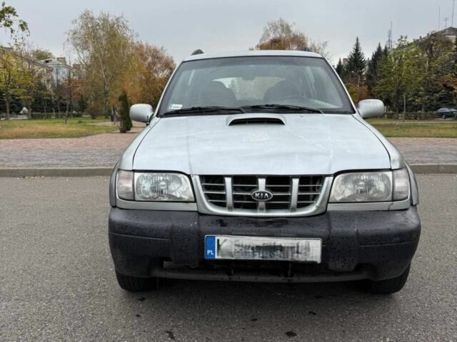 Серый Киа Sportage, объемом двигателя 2 л и пробегом 300 тыс. км за 3092 $, фото 3 на Automoto.ua