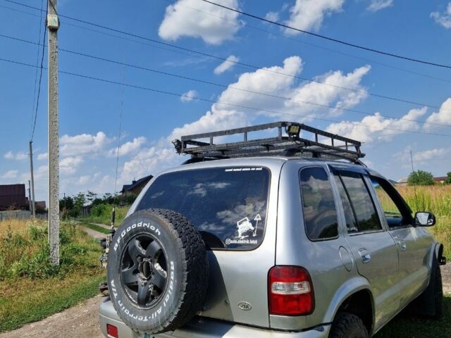 Серый Киа Sportage, объемом двигателя 2 л и пробегом 300 тыс. км за 4500 $, фото 16 на Automoto.ua