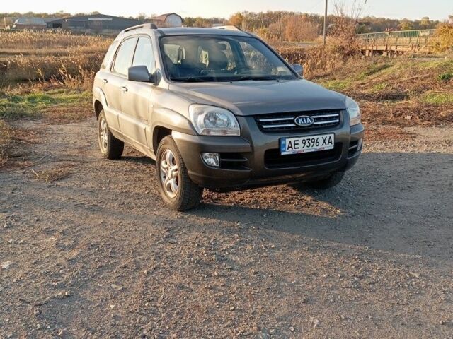 Серый Киа Sportage, объемом двигателя 1.99 л и пробегом 267 тыс. км за 7300 $, фото 6 на Automoto.ua