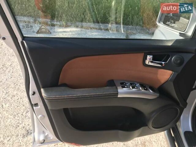 Сірий Кіа Sportage, об'ємом двигуна 2 л та пробігом 294 тис. км за 7200 $, фото 11 на Automoto.ua