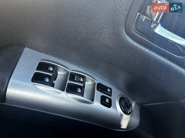 Серый Киа Sportage, объемом двигателя 2 л и пробегом 283 тыс. км за 6300 $, фото 13 на Automoto.ua