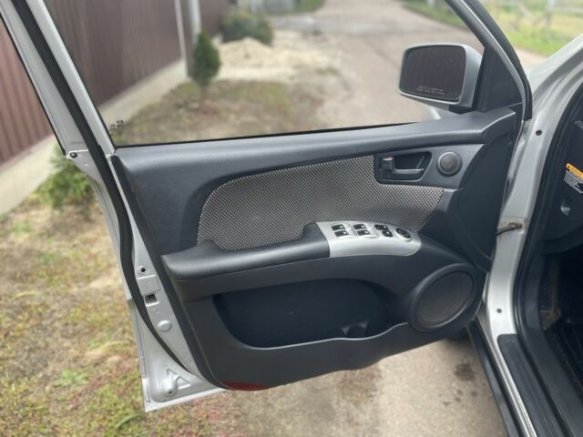 Серый Киа Sportage, объемом двигателя 2 л и пробегом 272 тыс. км за 6100 $, фото 9 на Automoto.ua