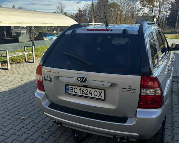 Серый Киа Sportage, объемом двигателя 2 л и пробегом 283 тыс. км за 6300 $, фото 6 на Automoto.ua